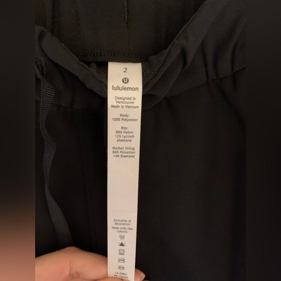 NWT Lululemon Athletics On the Fly Joggers - Picture 5 of 6